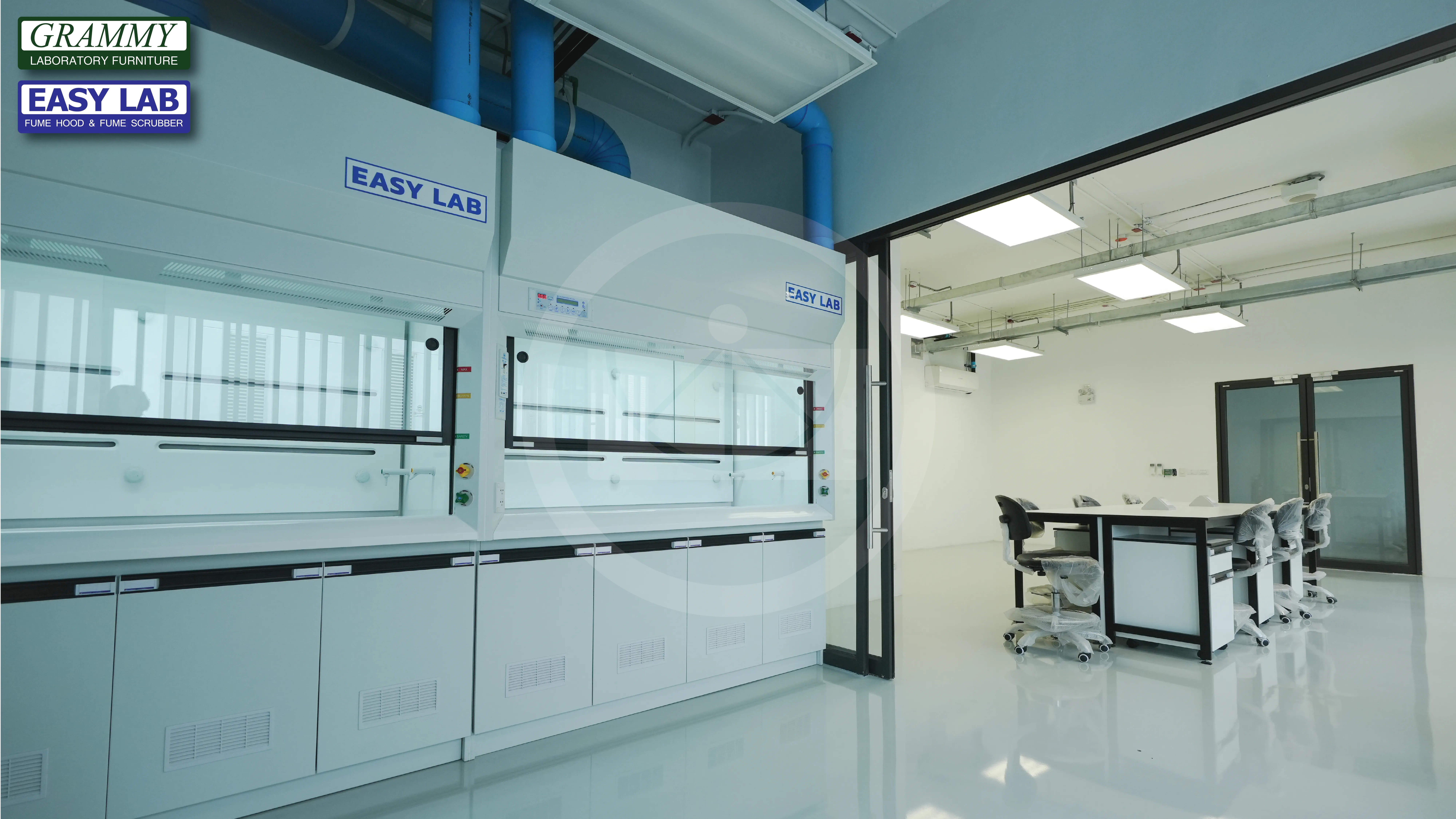 ติดตั้งโต๊ะปฏิบัติการ GRAMMY & ตู้ดูดควัน EASY LAB
